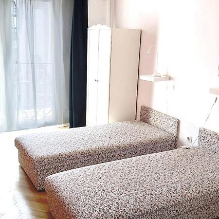Eozin Apartman Pécs Exterior foto